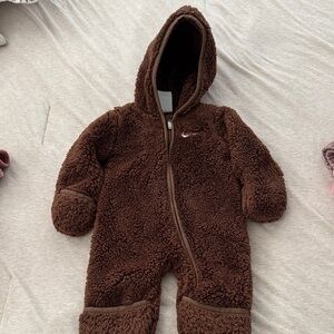 Nike Cozy Brown Sherpa Footie